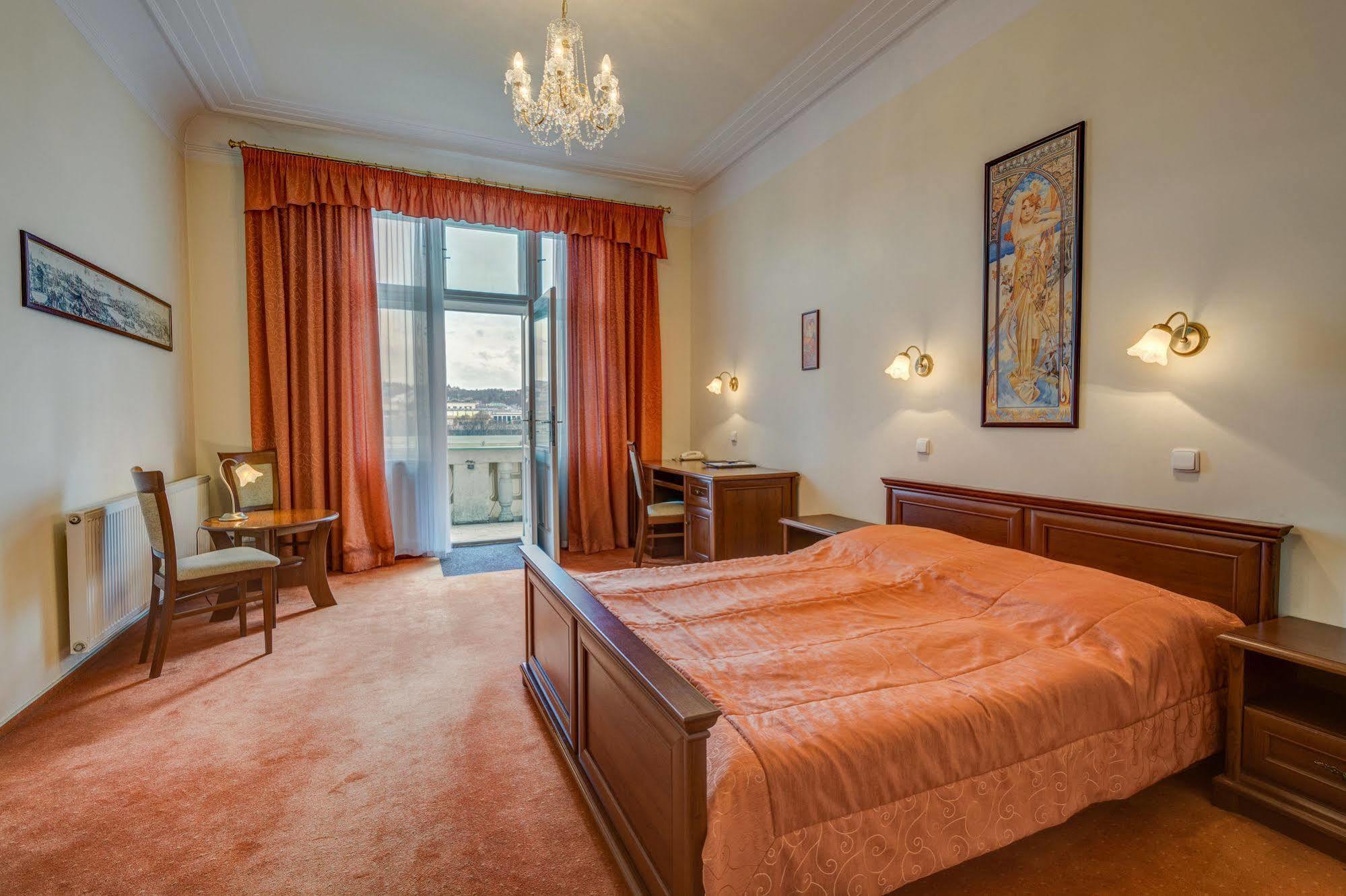 Hotel & Residence Royal Standard 프라하 외부 사진